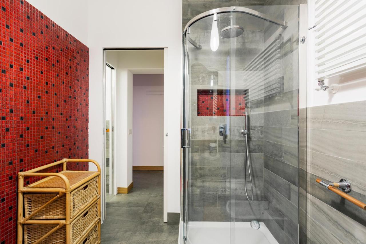 A Retreat In The Heart Of I Via Sapeto * Milán